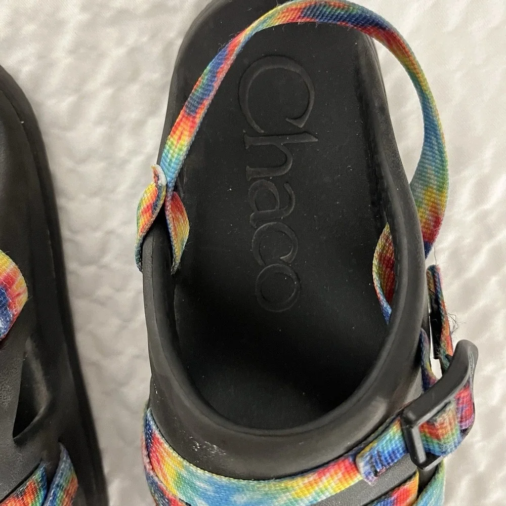 Chaco Kids Chillos Tie Dye Sport Sandals Black Rainbow Straps Size 4 Junior